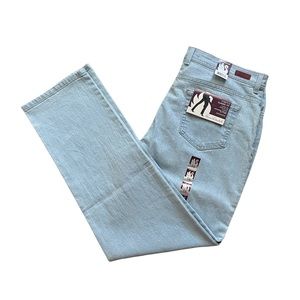 NWT Gloria Vanderbilt Amanda Jeans Sz 16 Average Stretch Classic Fit Light Wash